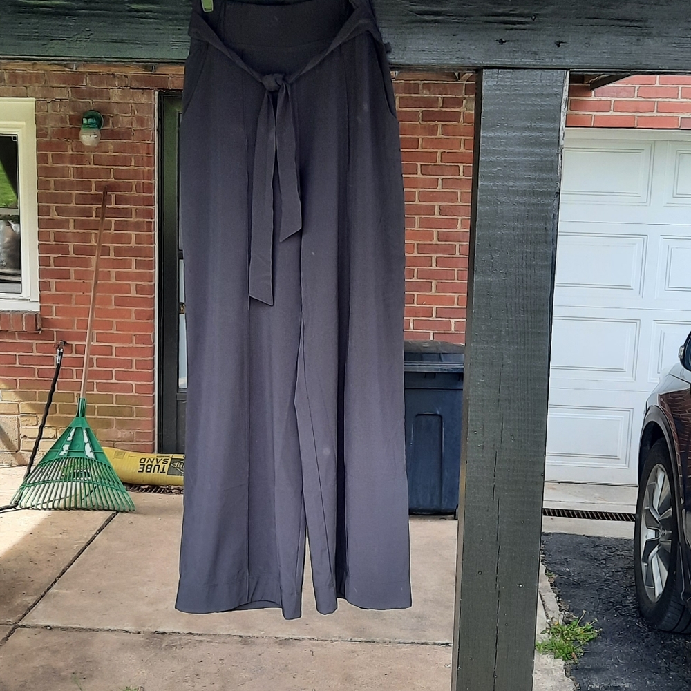 Lululemon Nior Woven High Rise Wide Leg Dress Pants Size 6 Black